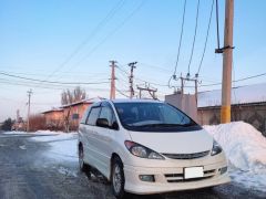 Фото авто Toyota Estima