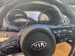 Сүрөт унаа Kia Carnival