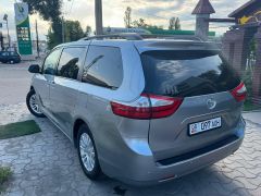 Сүрөт унаа Toyota Sienna