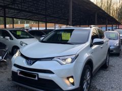 Сүрөт унаа Toyota RAV4