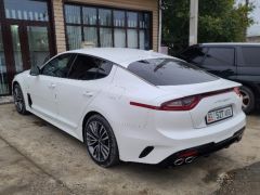 Сүрөт унаа Kia Stinger