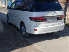 Photo of the vehicle Toyota Estima