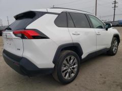 Сүрөт унаа Toyota RAV4