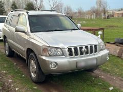 Сүрөт унаа Toyota Kluger