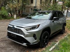 Сүрөт унаа Toyota RAV4