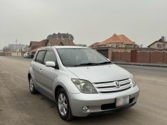 Photo of the vehicle Toyota Ist