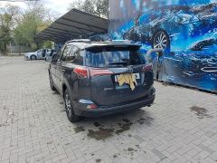 Photo of the vehicle Toyota RAV4