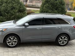 Photo of the vehicle Kia Sorento