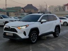 Сүрөт унаа Toyota RAV4