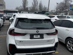 Photo of the vehicle BMW X1