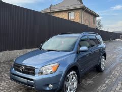 Сүрөт унаа Toyota RAV4