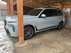 Сүрөт унаа BMW X7