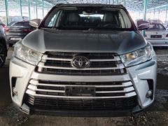 Фото авто Toyota Highlander