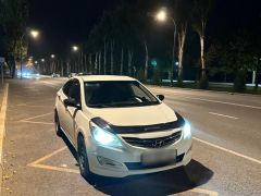 Сүрөт унаа Hyundai Solaris