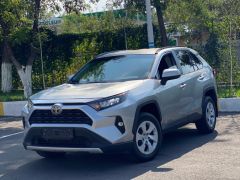 Сүрөт унаа Toyota RAV4