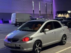 Photo of the vehicle Honda Fit Aria