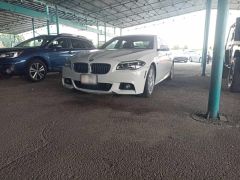 Photo of the vehicle BMW 5 Series