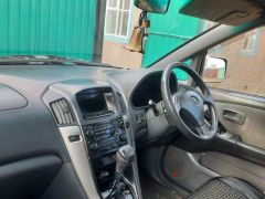 Photo of the vehicle Toyota Harrier