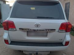 Photo of the vehicle Toyota Land Cruiser