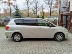 Фото авто Toyota Ipsum