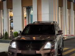 Сүрөт унаа Lexus LX