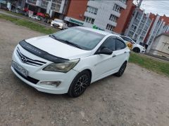 Фото авто Hyundai Solaris