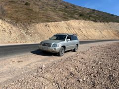 Photo of the vehicle Toyota Highlander