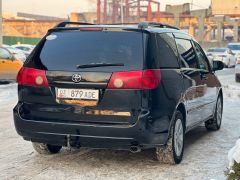 Сүрөт унаа Toyota Sienna