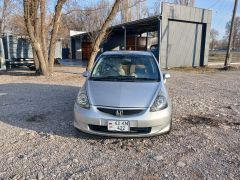 Photo of the vehicle Honda Fit