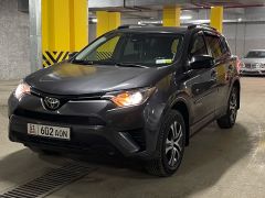 Сүрөт унаа Toyota RAV4