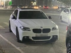 Photo of the vehicle BMW 5 Series