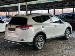 Сүрөт унаа Toyota RAV4