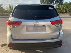 Сүрөт унаа Toyota Highlander