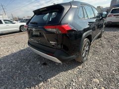 Сүрөт унаа Toyota RAV4