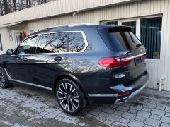 Фото авто BMW X7