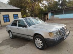 Фото авто Mercedes-Benz W124