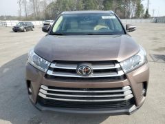 Фото авто Toyota Highlander