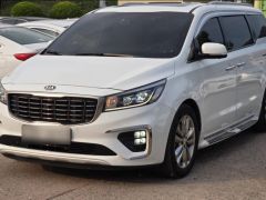 Сүрөт унаа Kia Carnival