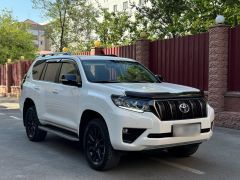 Фото авто Toyota Land Cruiser Prado