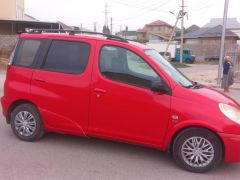 Сүрөт унаа Toyota Yaris Verso