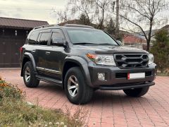 Фото авто Toyota Land Cruiser