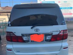 Photo of the vehicle Toyota Alphard