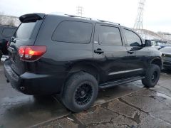 Photo of the vehicle Toyota Sequoia