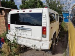 Photo of the vehicle Hummer H2