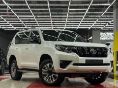 Сүрөт унаа Toyota Land Cruiser Prado