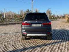 Сүрөт унаа BMW X7