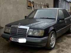 Фото авто Mercedes-Benz W124