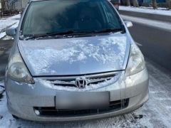 Photo of the vehicle Honda Fit