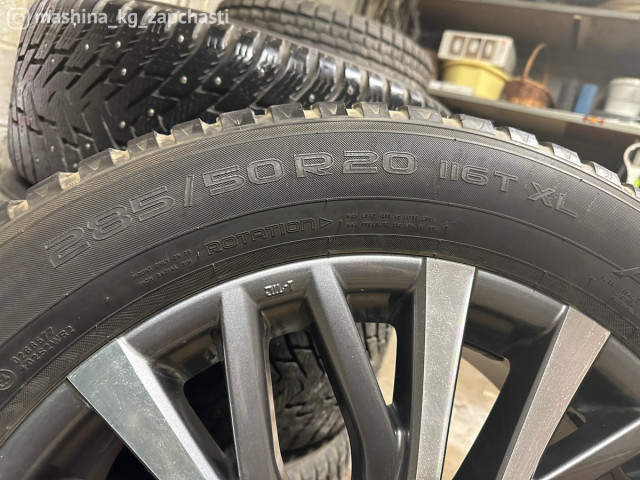 Tires - Диски с шипованный зимней резиной на Lexus LX