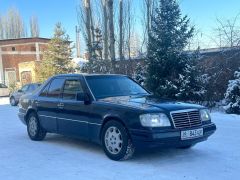 Сүрөт унаа Mercedes-Benz W124